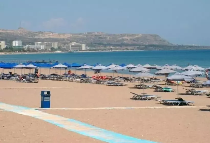 Lagonas Beach