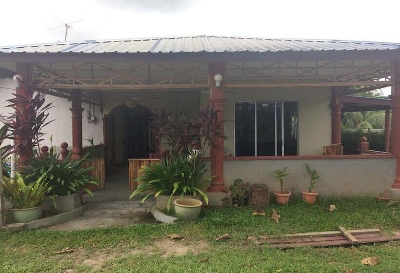 汽车旅馆  Bohok Guest House