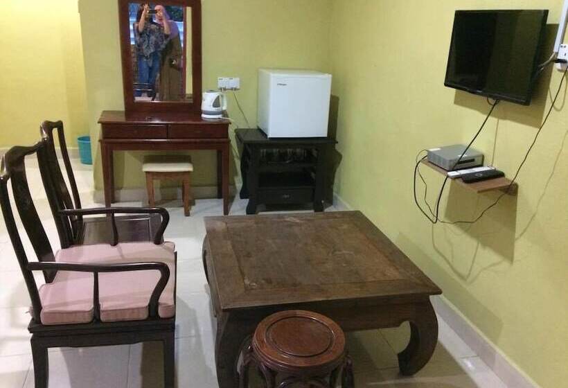 汽车旅馆  Bohok Guest House