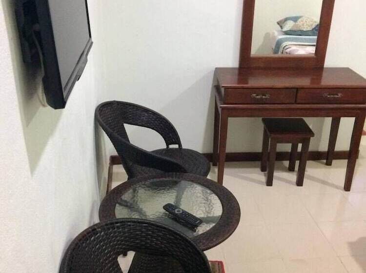 汽车旅馆  Bohok Guest House