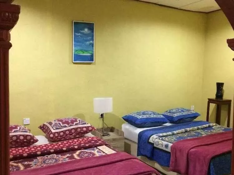 مُتل Bohok Guest House