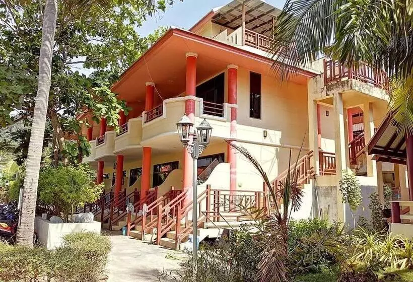 استراحتگاه Lanta Summer House 1