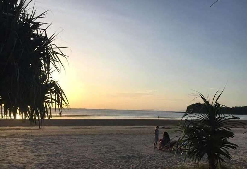 Курорт Lanta Summer House 1