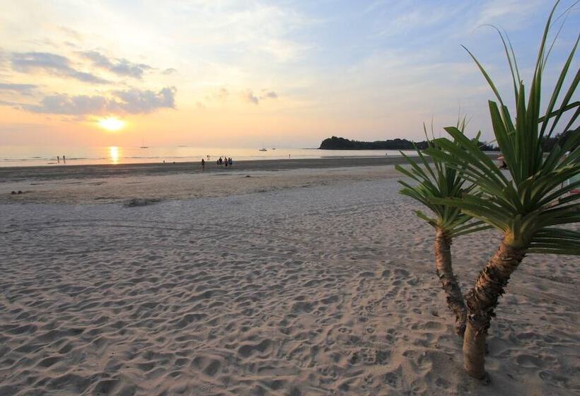 Курорт Lanta Summer House 1