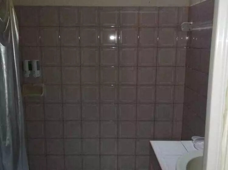 استراحتگاه Lanta Summer House 1