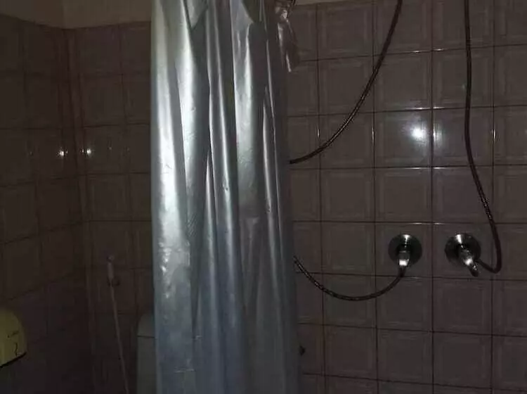 استراحتگاه Lanta Summer House 1