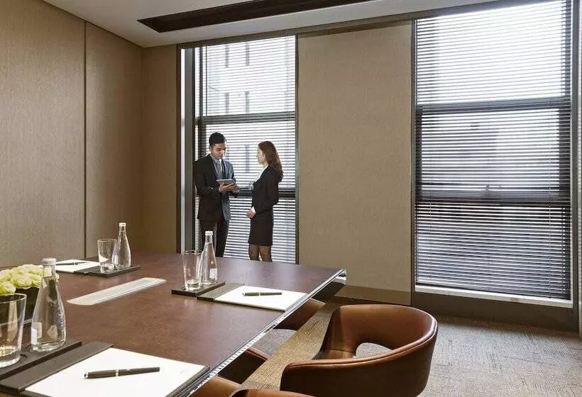 The Fairway Place, Xi An  Marriott Executive Apartments