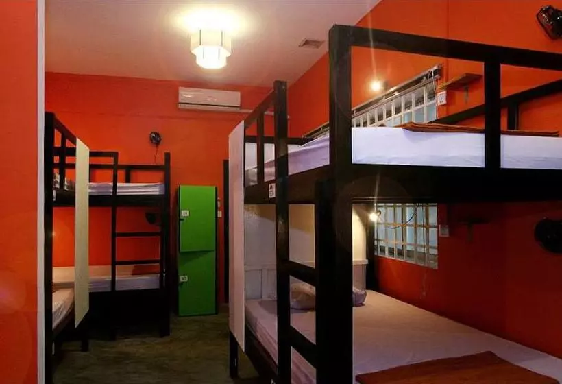 Warm Bed Hostel Siem Reap