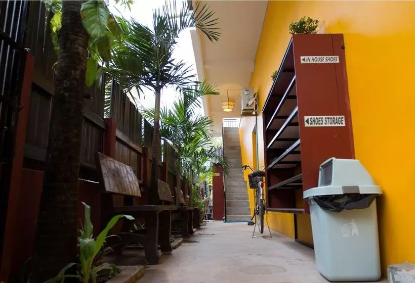 Warm Bed Hostel Siem Reap