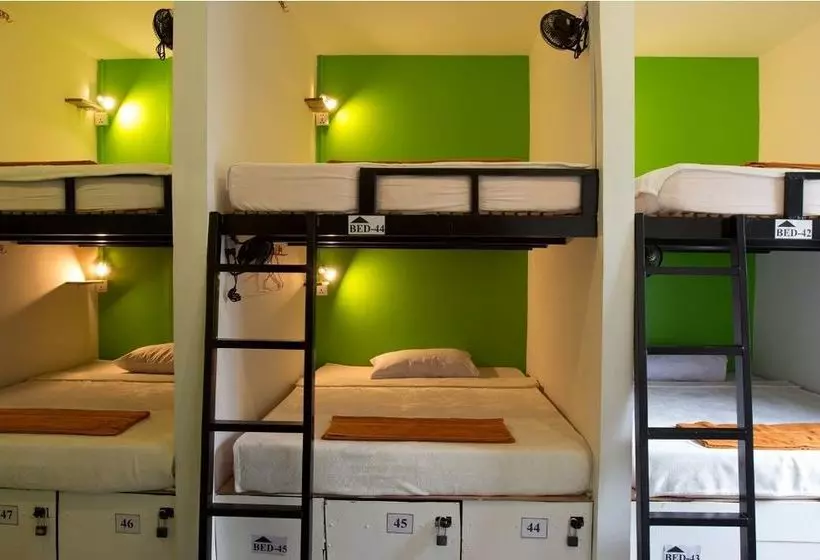Warm Bed Hostel Siem Reap