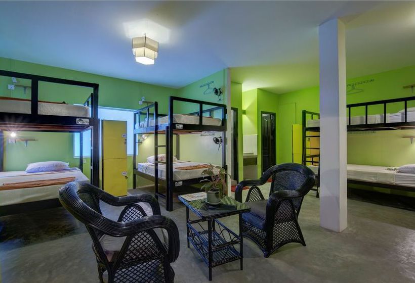 Warm Bed Hostel  Siem Reap
