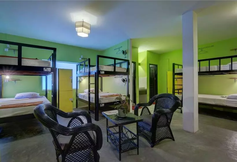 Warm Bed Hostel Siem Reap