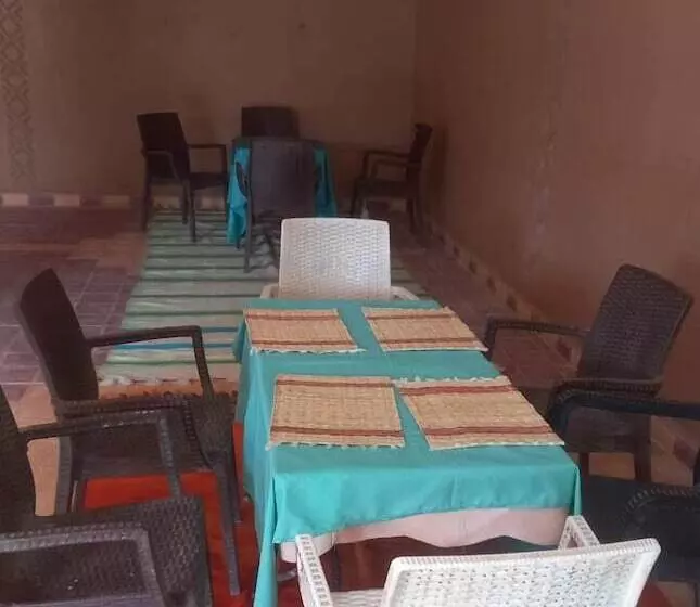 Retkeilymaja Riad Sahara Activity