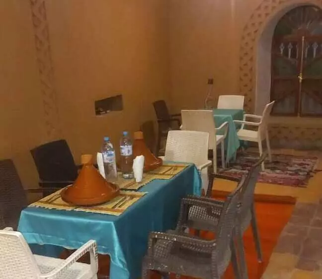 Retkeilymaja Riad Sahara Activity