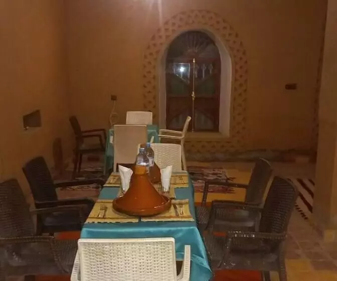 Retkeilymaja Riad Sahara Activity