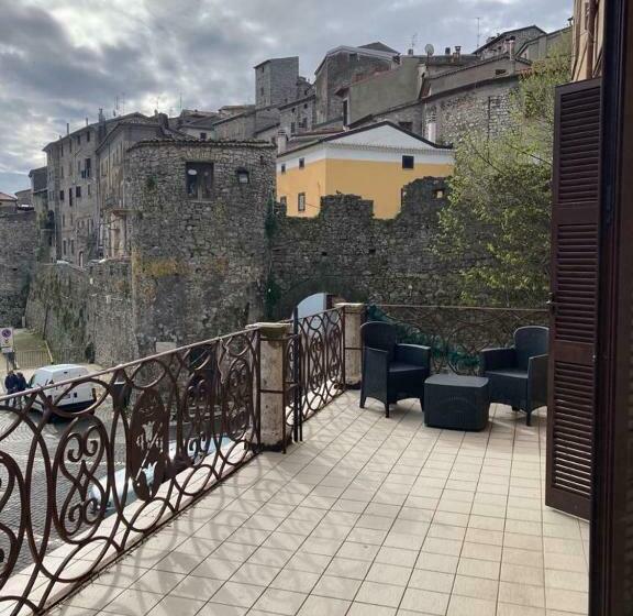 مبيت وإفطار Terre Dei Principi Bassiano