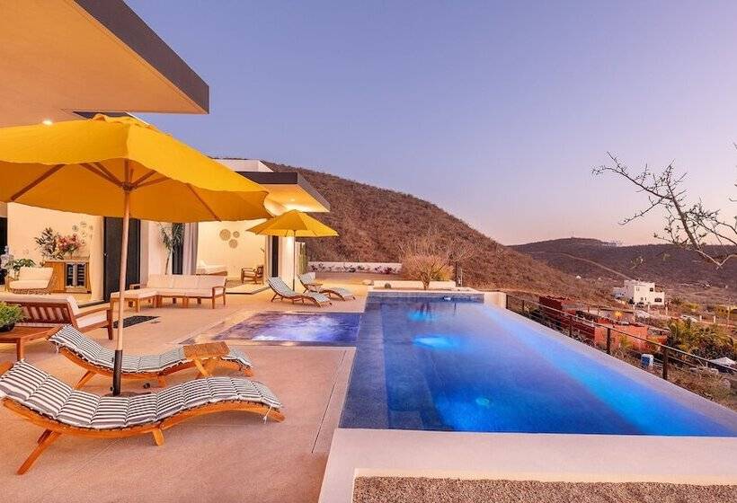 민박 Villa Damiana Luxury