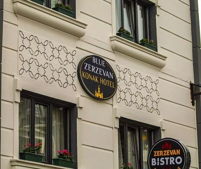 ホテル Blue Zerzevan Konak