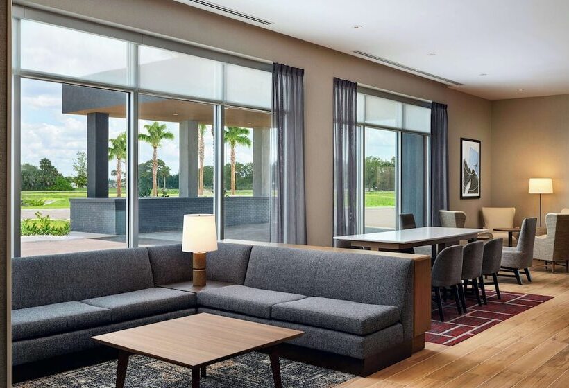 هتل Hyatt Place Melbourne Airport, Fl