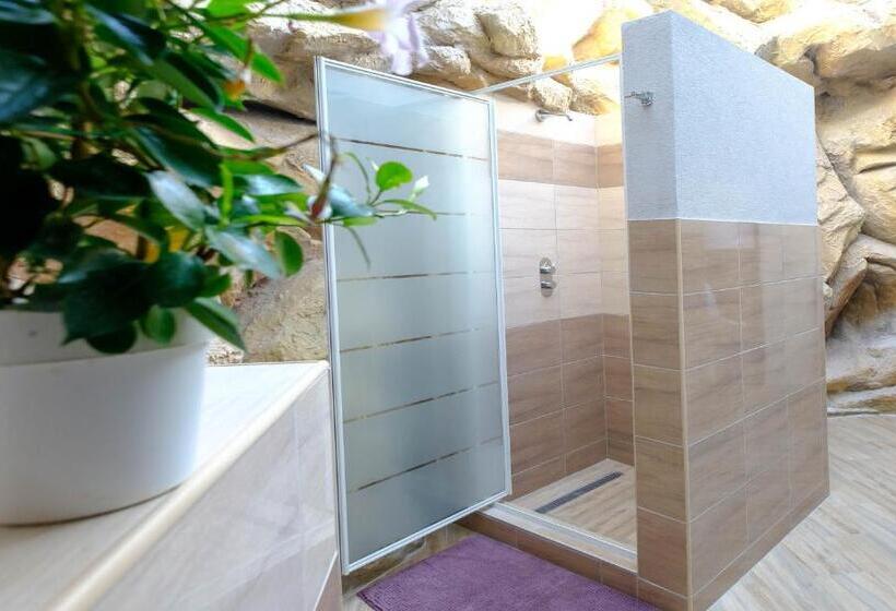 بنسيون Vila24 Levice