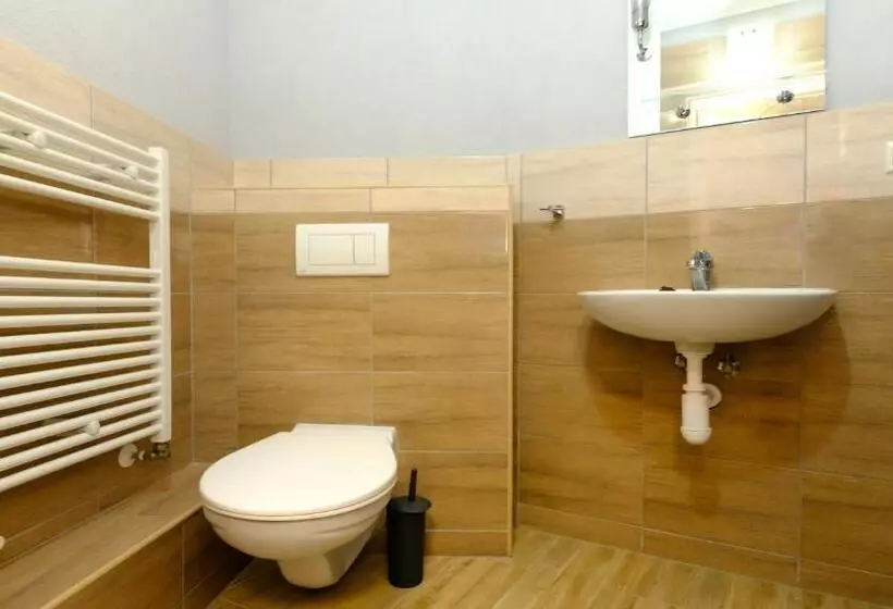 Pensione Vila24 Levice