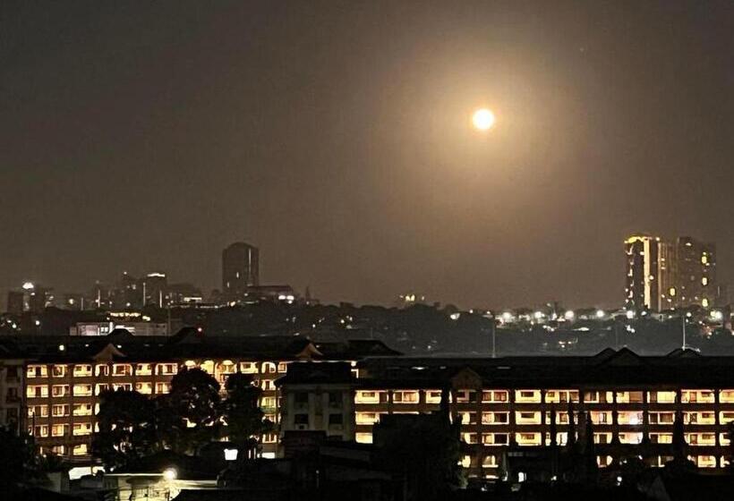 Schronisko Staycation @bali Oasis 2  2br Unit With Sunset View