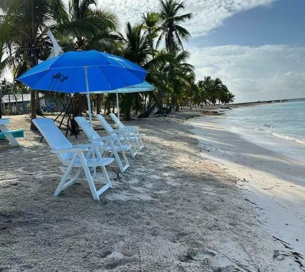 ベッドアンドブレックファースト Casa Rosada Beach Front