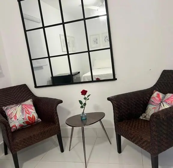 ベッドアンドブレックファースト Casa Rosada Beach Front