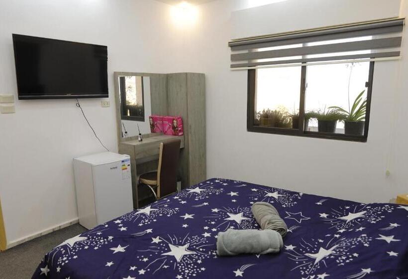 تختخواب و صبحانه Jerash City View