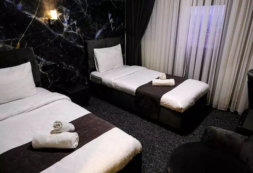 Hotelli Bursa Grand Loyal City