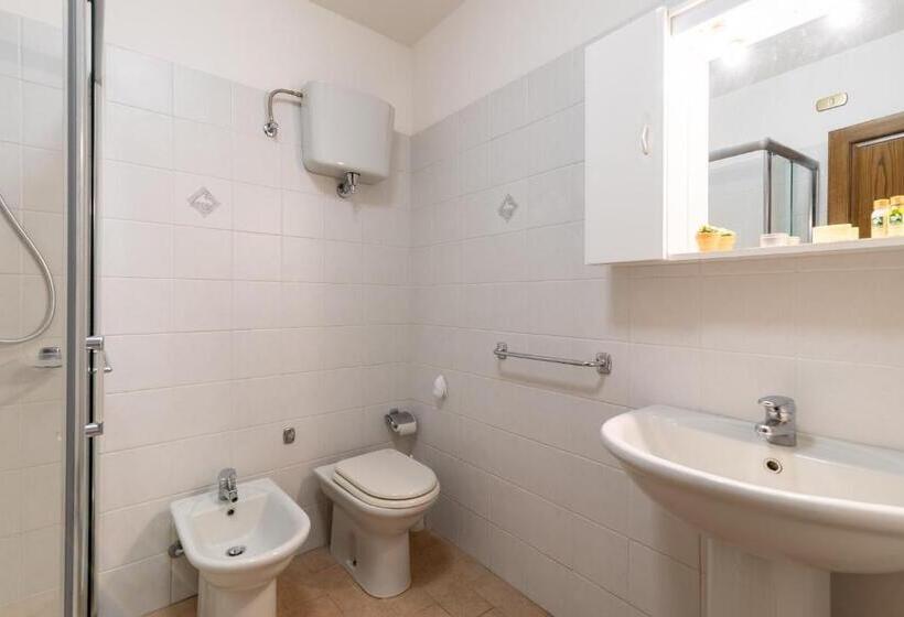 Hotelli Pugnano Alto   Appartamento Grano