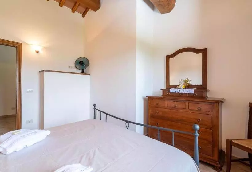 Hotelli Pugnano Alto   Appartamento Tartufo