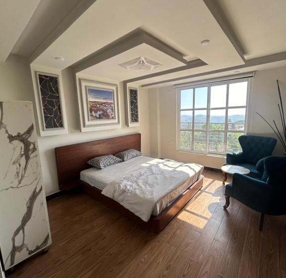 هتل Summit Resorts