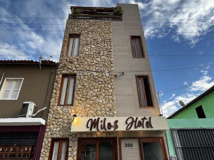 Milos Hotel Icarai