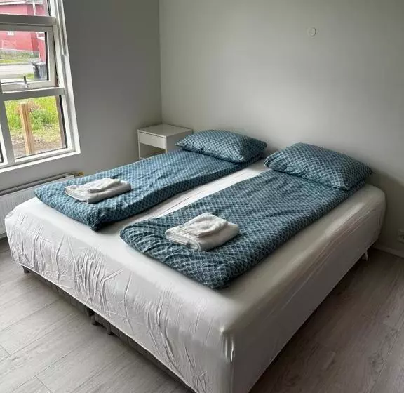 پانسیون Fisherman Guesthouse Flateyri