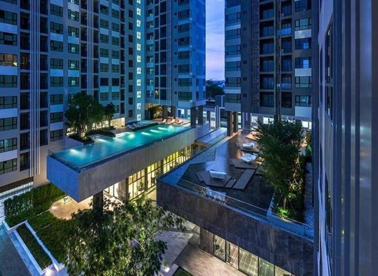 The Base Central Pattaya By Wwc