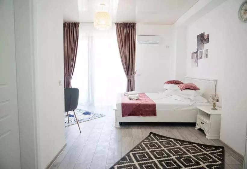 Almar Luxury Residence   Renting Apartments & Free Pool