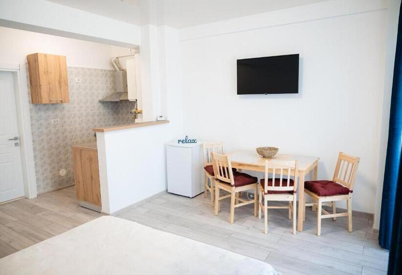 Almar Luxury Residence Renting Apartments & Free Pool