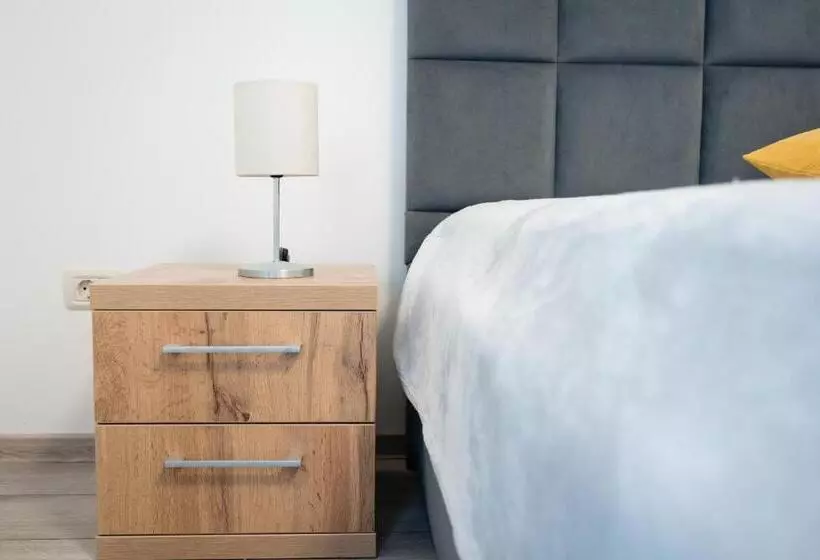 Almar Luxury Residence   Renting Apartments & Free Pool