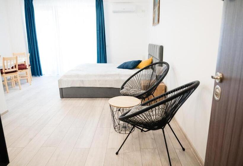 Almar Luxury Residence Renting Apartments & Free Pool