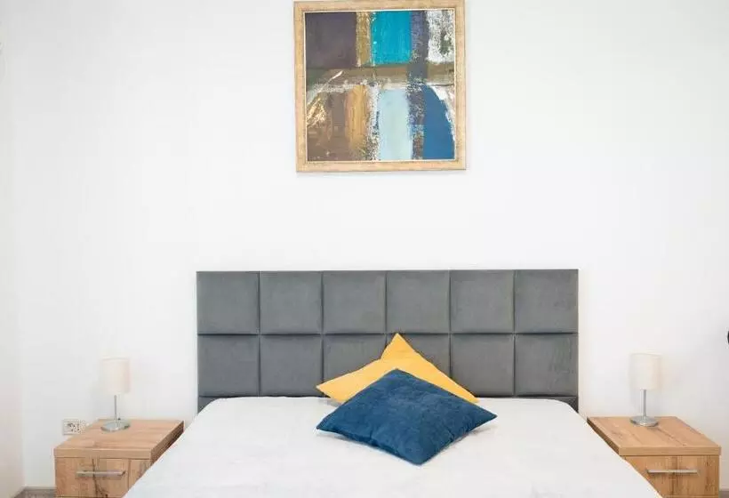 Almar Luxury Residence   Renting Apartments & Free Pool