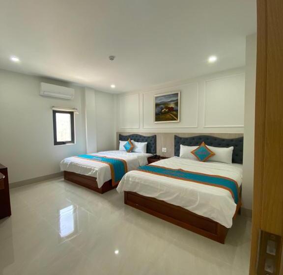 هتل Khách Sạn Biển Xanh