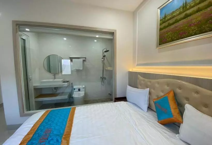 هتل Khách Sạn Biển Xanh