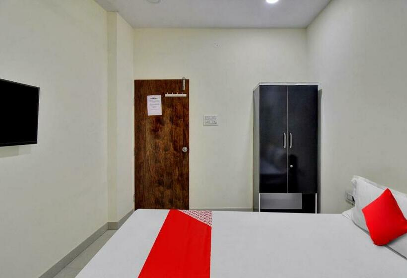 Hotel Oyo Flagship 81143  Green Farm