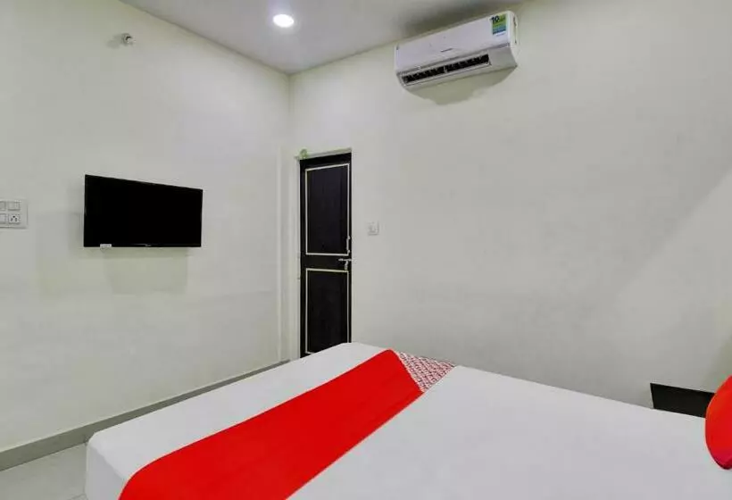 Hotelli Oyo Flagship 81143  Green Farm
