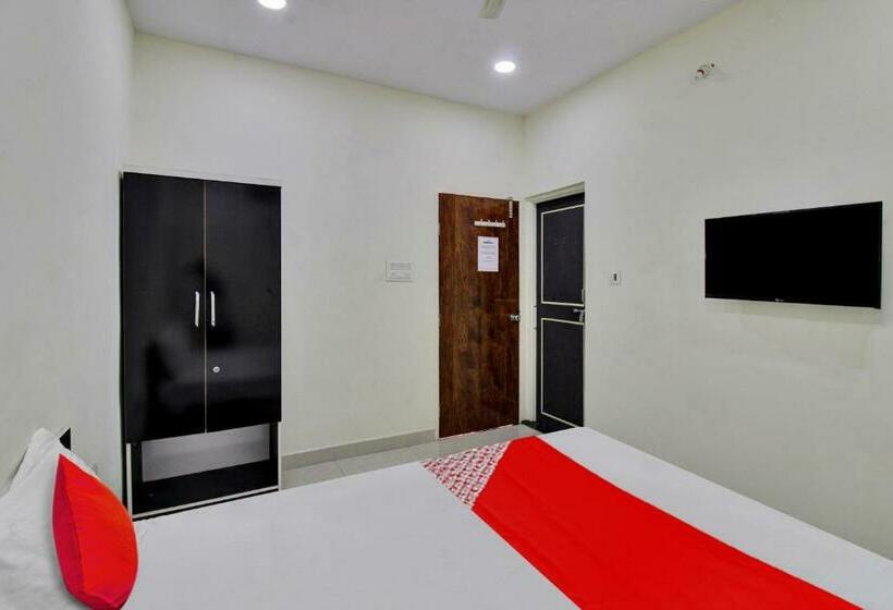 Hotel Oyo Flagship 81143  Green Farm