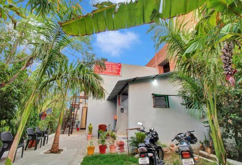 Hotel Oyo Flagship 81143  Green Farm