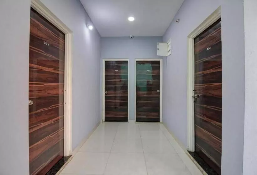 Hotelli Oyo Flagship 81143  Green Farm
