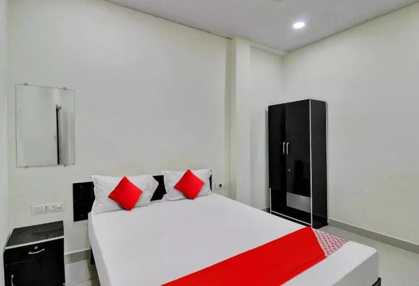 Hotelli Oyo Flagship 81143  Green Farm