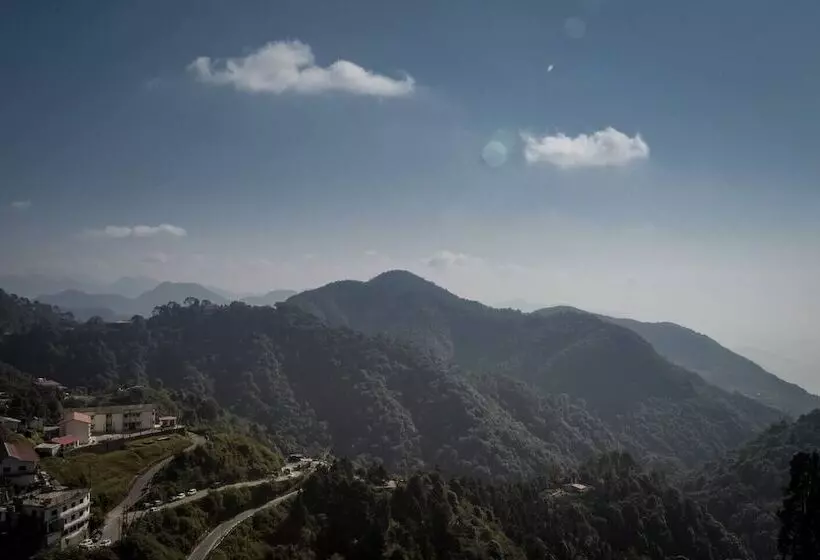 Mussoorie Estate By Dumnu Homes